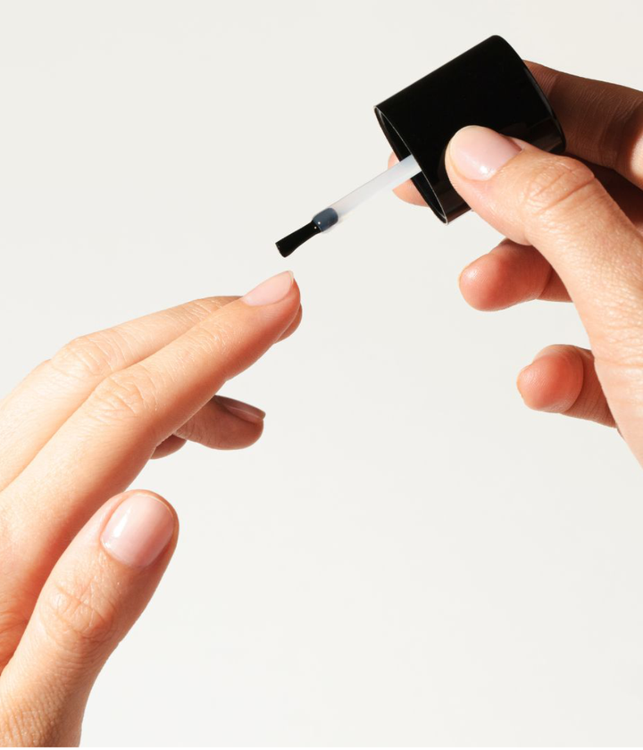 ENDURECEDOR DE UÑAS – NAIL STRENGTHENER SKINLAB 13 ML.