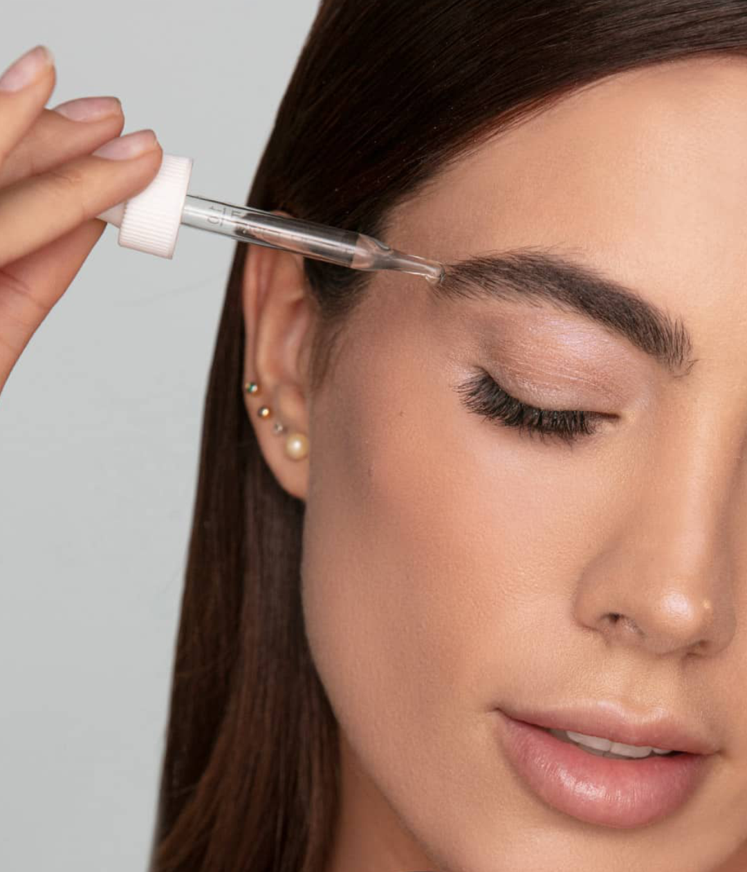 SÉRUM ACTIVADOR DE CEJAS – EYEBROW GROWTH BOOSTER SKINLAB 15 ML.